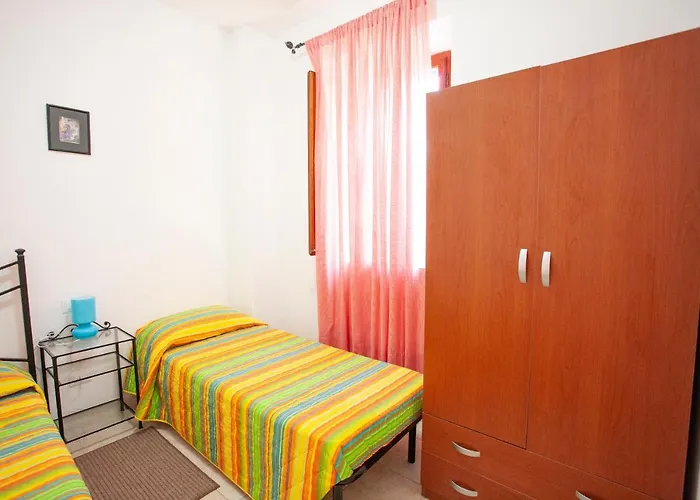 Casa L'antica Oliveta * Lacona